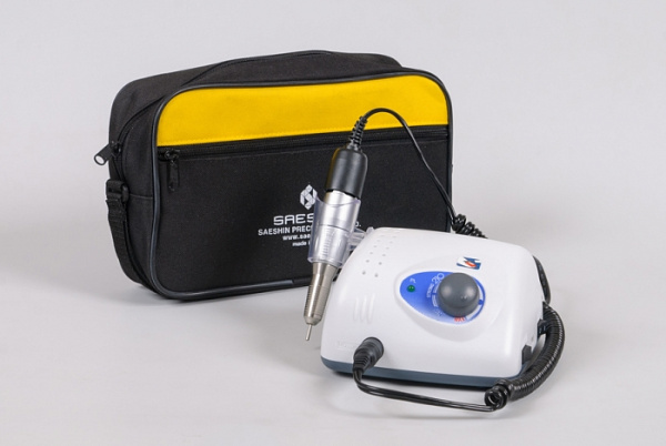 Аппарат для маникюра и педикюра Strong 210/120 (без педали в сумке)