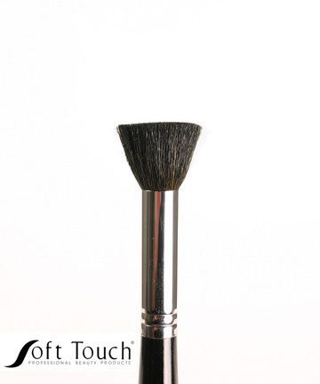 Контурная кисть для румян и контуринга Contour Brush в индивидуальной тубе Soft Touch 