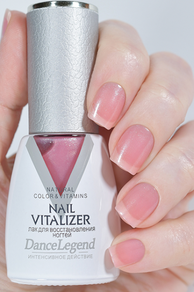 Средство по уходу за ногтями "DL" Nail Vitalizer № 15 LUXURIZER