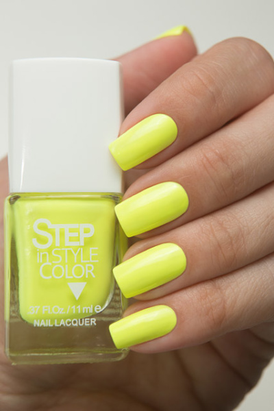 Лак для ногтей LE26 Лето 11 мл Step 