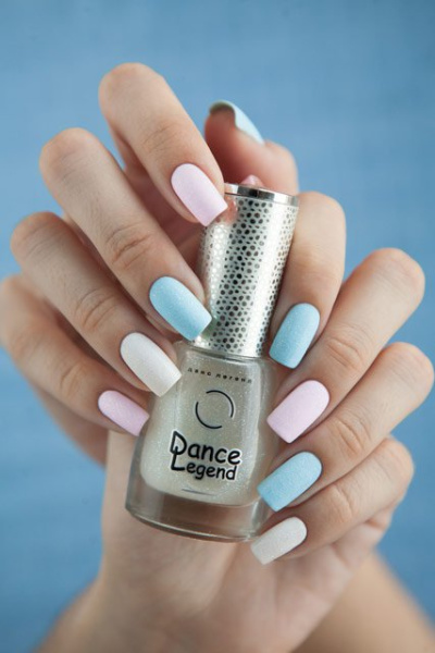 Топ покрытие с эффектом песка Sahara Crystal 15мл Dance Legend 